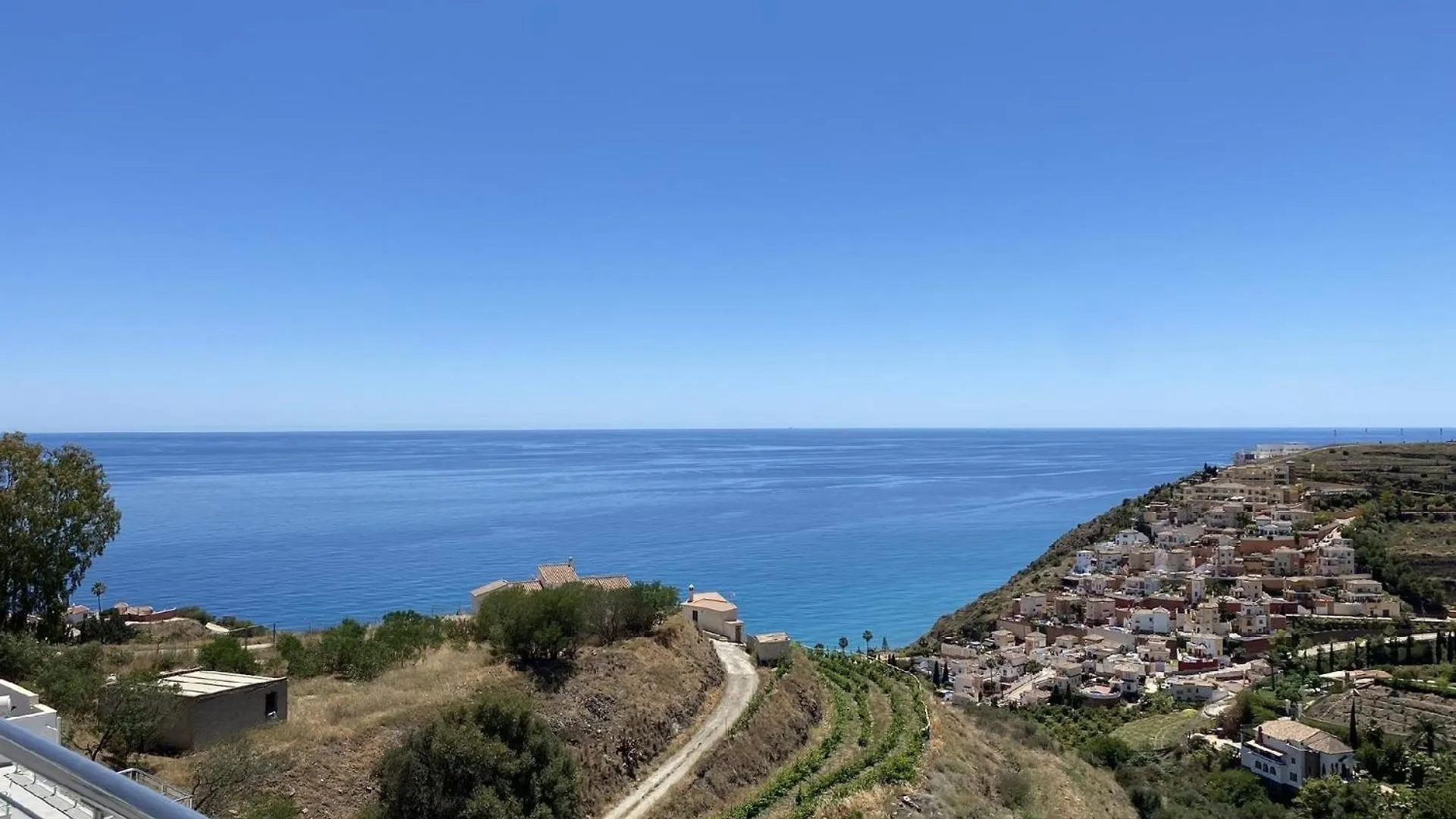 Apartment Ferienwohnung Fuer 6 Personen Ca 80 Qm In Nerja, Andalusien Costa Del Sol